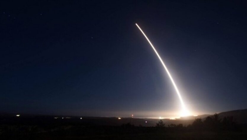 Испытание гиперзвуковой ракеты в США