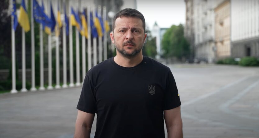Зеленский рассказал о ситуации в Харькове после российской атаки и о ситуации на фронте