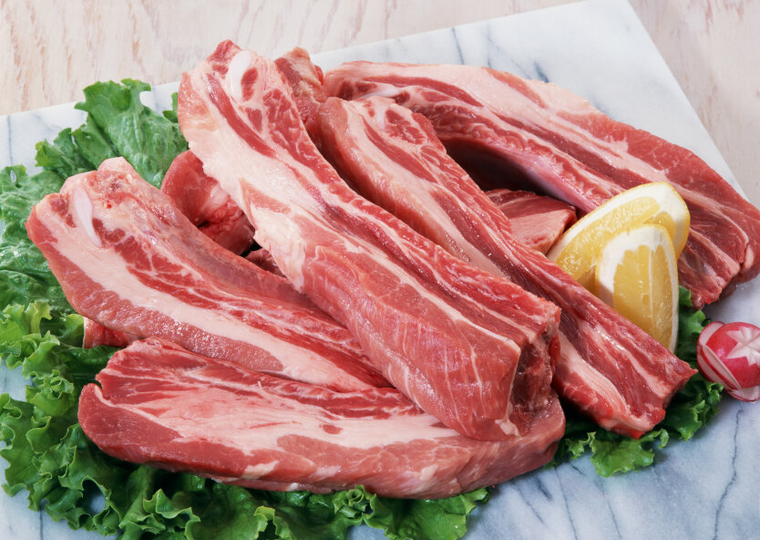 Импорт свинины в Украину за первые три месяца 2024 сократился в 4,8 раза