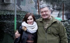 mariya-varfolomeeva-i-petr-poroshenko