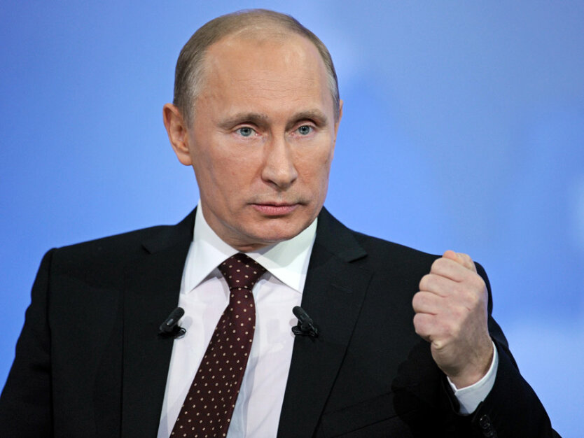 Путин в первый час «прямой линии» чаще говорил о доходах населения