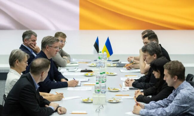 Переговори України і Естонії