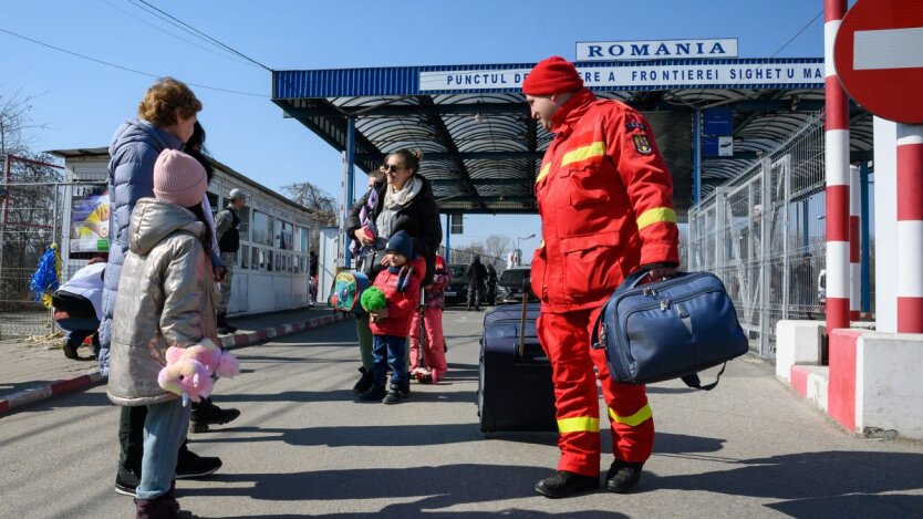 Украинские беженцы в Румынии / Фото: gettyimages.com