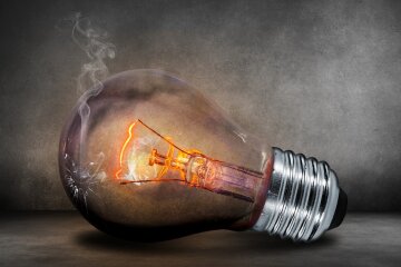 лампочка электроэнергия свет