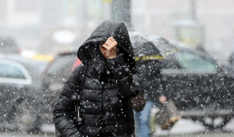 Погода в Украине, мокрый снег,  дожди