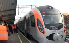 Укрзализныця объяснила порядок движения поездов в «красных» областях