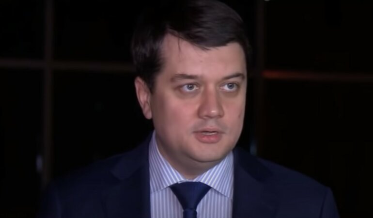 Дмитрий Разумков,Слуга народа,Верховная Рада,Вторая Мировая война,декоммунизация