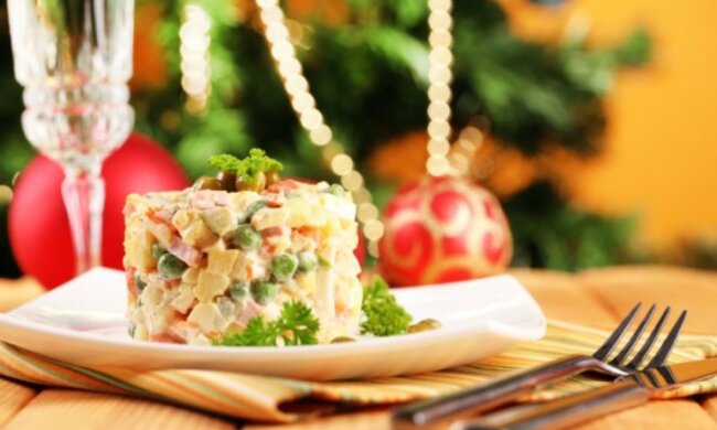 оливье, новогодний стол