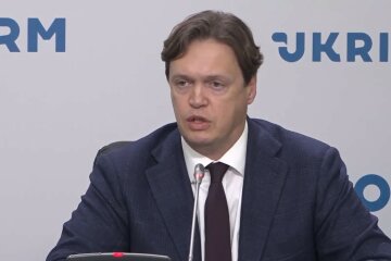 Дмитрий Сенниченко, подал в отставку, Фонд госимущества
