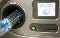 Здавання пляшок / Фото: Noizz