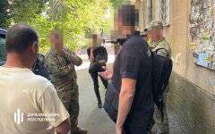 Чиновник одеського ТЦК заробив на ухилянтах мільйон доларів: розкрито схему