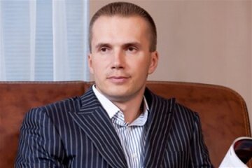 Александр Янукович почти стал миллиардером