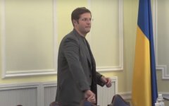 За «Слугой» Холодовым стоят влиятельные игроки теневого табачного рынка, - СМИ
