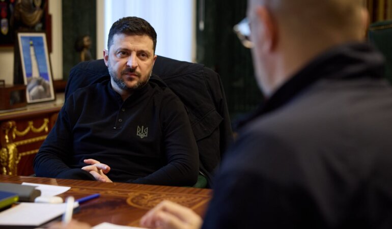 Володимир Зеленський та Денис Шмигаль / Фото: Телеграм президента