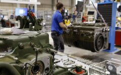 Виробництво танка Leopard 2 на заводі Renk AG у Німеччині