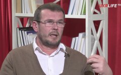 Василий Вакаров