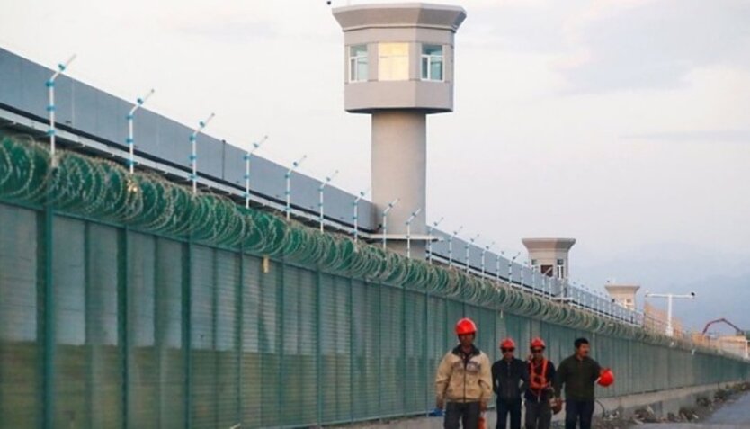 тюрьма для уйгуров_Китай