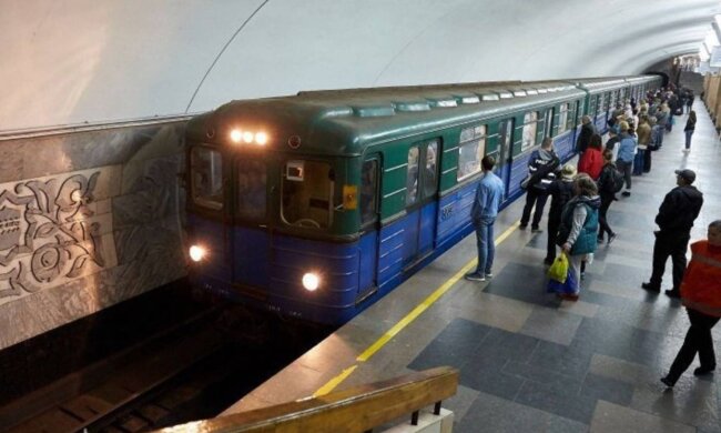Частично приостановлено движение метрополитена / Фото: Харьковский городской совет