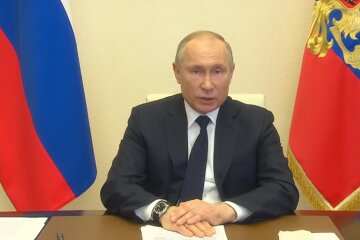 президент России, Владимир Путин, гуманиатрная помощь, Италия, скандал