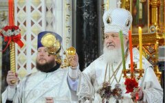 Патриарх Кирилл, протодиакон Александр Агейкин
