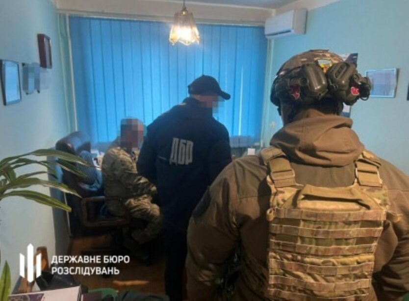 Інструктор Мукачівського ТЦК схиляв бійців до СЗЧ