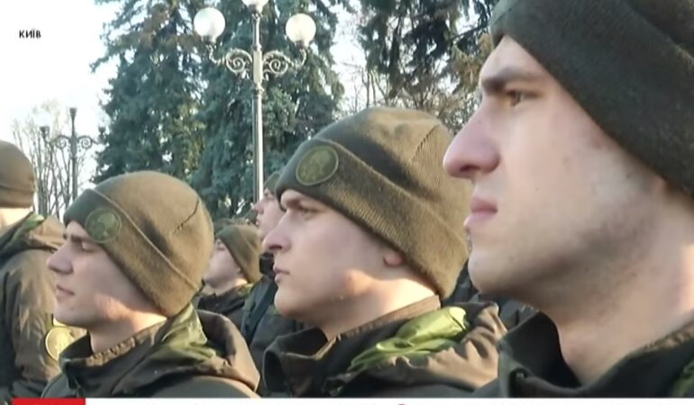 ВСУ, Черкассы, спали на улице