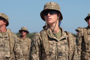 Воинский учет женщин / Фото с Фейсбук Генштаба