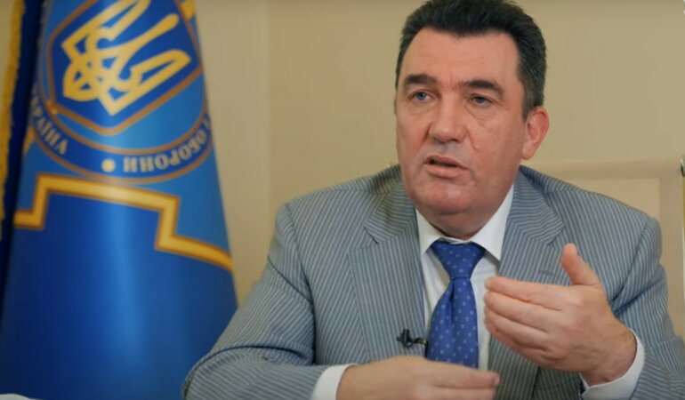 Данилов пригрозил Путину мощным отпором