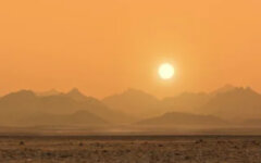 Пил із Сахари