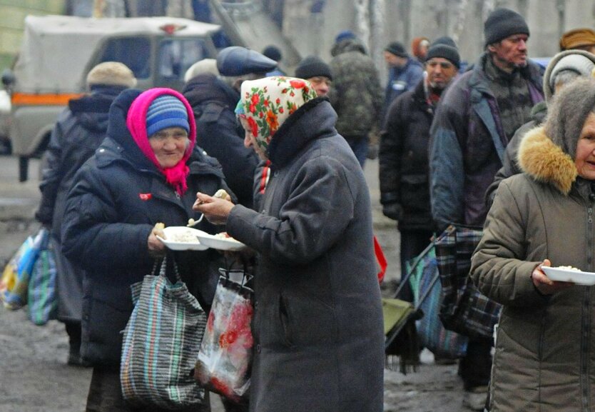 Социальная помощь пенсионерам,Трудовой стаж для выхода на пенсию,Украинские пенсионеры
