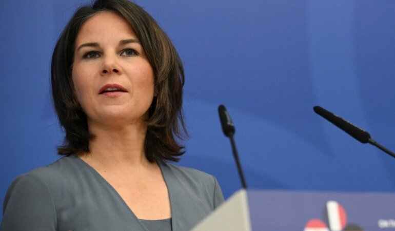 Анналена Бербок