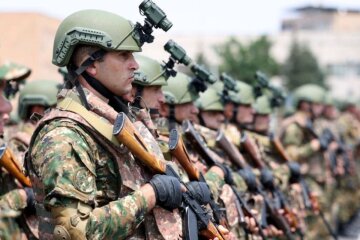 Армия Армении