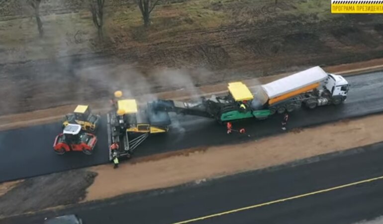 Строительство дорог в Украине, стоимость, километр дорог