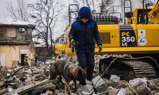 Разрушения после российской атаки в Харькове