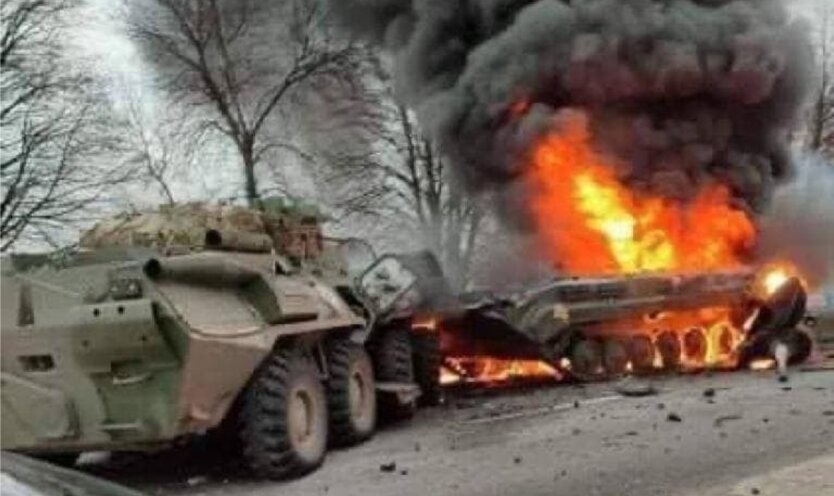 ВСУ применили "Javelin" и уничтожили колонну из 15 российских танков