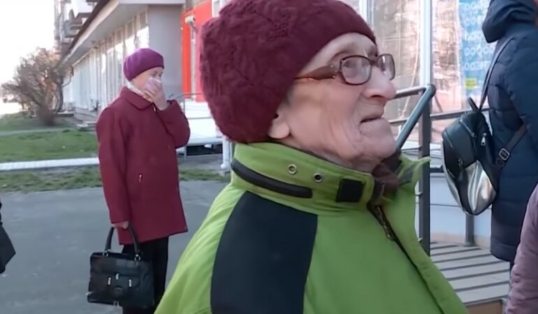 пенсионеры,доплата 1000 гривен,пенсионные выплаты,выплата 1000 гривен