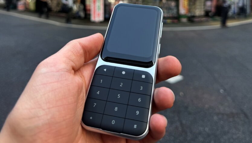 Кнопочный телефон Sidephone