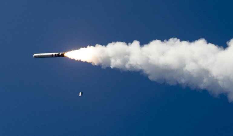 Ракета Tomahawk после старта