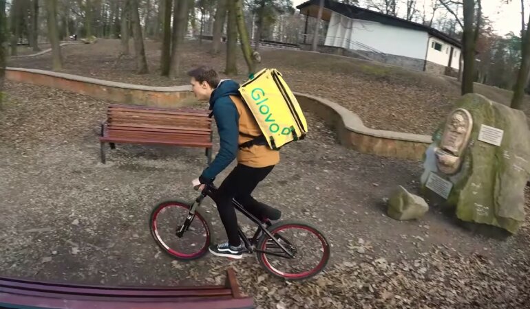 Курьер Glovo, Доставка Glovo, Компания Glovo, Жалобы на Glovo