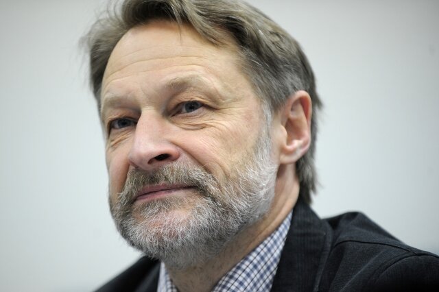 Дмитрий Орешкин