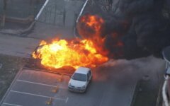 Возле дома Луценко в Киеве взорвался автомобиль Lexus