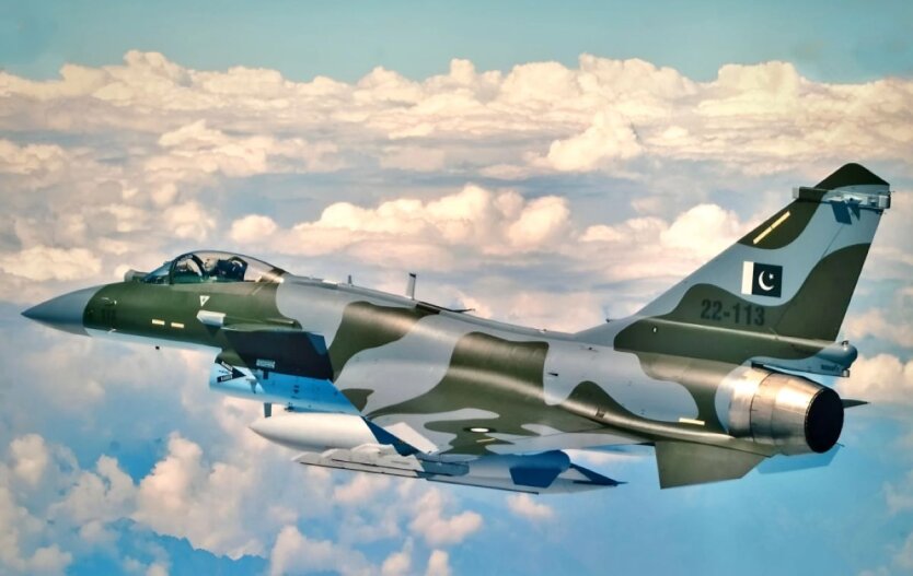 J-10C. Пакистан