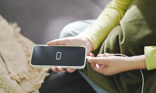 Зарядка телефона