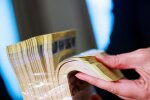 Ліміт на оплату готівкою / Автор: Siim Lõvi /ERR