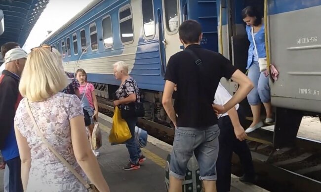 Владислав Криклий,"Укрзализныця",попытка изнасилования в поезде "Мариуполь - Киев"