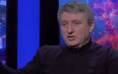Романенко констатировал окончание «медового месяца» между Зеленским и Коломойским