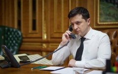 Владимир Зеленский, ОП, во время разговора с Джо Байденом