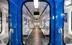 Модернизированный поезд в киевском метро