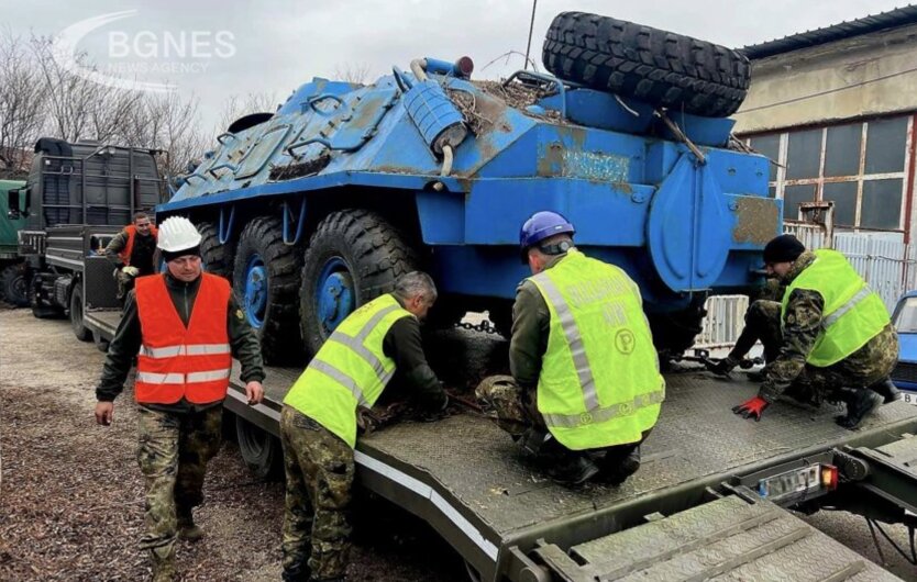 Болгарія розпочала доставку обіцяних бронетранспортерів
