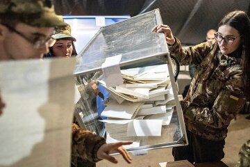 Выборы в Украине / AP Photo